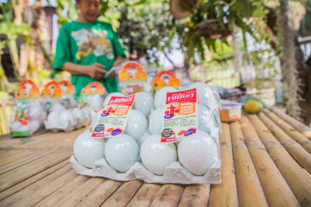 2. กลุ่มวิสาหกิจชุมชนไข่เค็มร่วมใจพัฒนา (นางปราณี จะนต)  ต.ในเมือง อ.เมือง จ.กำแพงเพชร