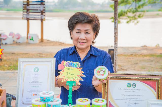 3. แปรรูปอาหารชาววัง (น้ำพริกชาววัง) ต.นาโบสถ์  อ.วังเจ้า จ.ตาก