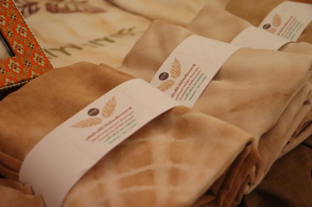 2. กลุ่มแม่บ้านเทศบาลท่าพุทรา หมู่ที่ 5 บ้านท่าพุทรา ต.ท่าพุทรา อ.คลองขลุง จ.กำแพงเพชร