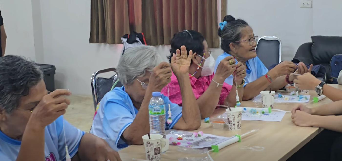 2. ผลิตภัณฑ์พวงหรีด/ดอกไม้จัน/พวงมาลัย