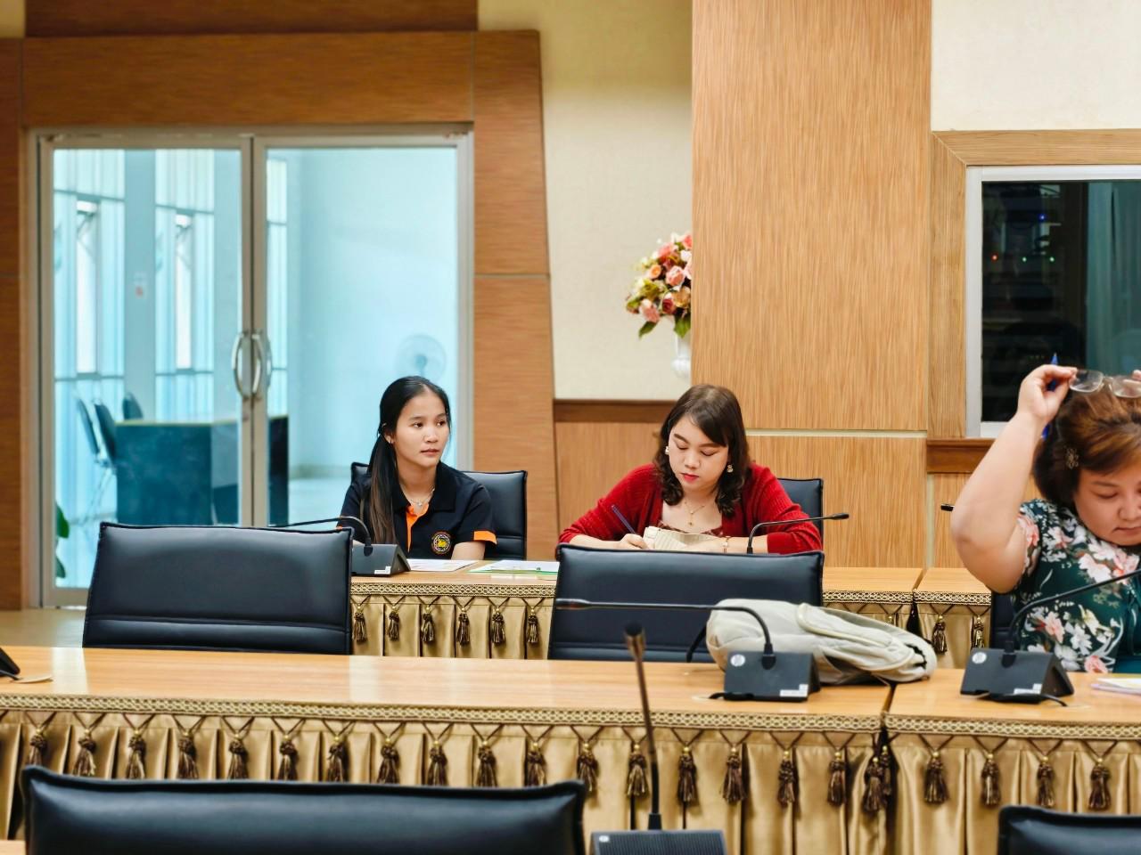 4. ประชุมร่วมกับคณะทำงานศูนย์ความเป็นเลิศเพื่อการพัฒนาท้องถิ่นของมหาวิทยาลัย ครั้งที่ 1 2567