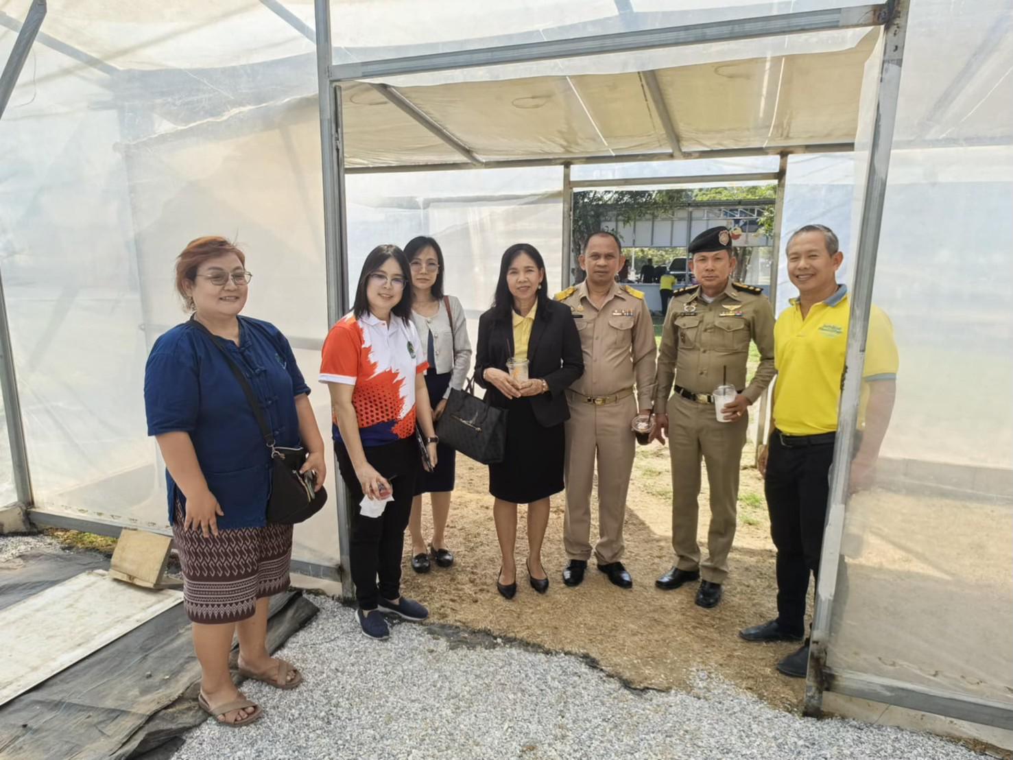 4. มรภ.กำแพงเพชร จับมือ เรือนจำกลางฯ และ สนง.พัฒนาฝีมือแรงงานฯ ปรับปรุงเทคโนโลยีพลังงานแสงอาทิตย์และ IoT ในโรงเรือน