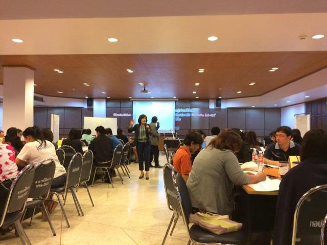 1. อบรมเชิงปฏิบัติการ วันที่ 13 - 14 มกราคม 2559 ณ ห้องประชุมทองกวาว ชั้น 2 อาคารทีปังกรรัศมีโชติ มหาวิทยาลัยราชภัฏกำแพงเพชร