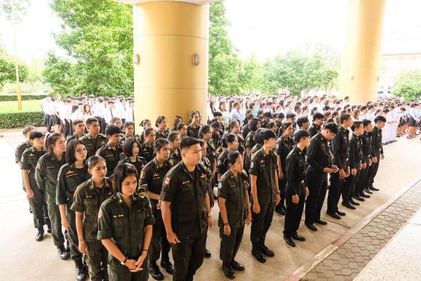 3. พิธีเฉลิมพระเกียรติสมเด็จพระนางเจ้าสิริกิติ์ พระบรมราชินีนาถ วันที่ 9 สิงหาคม 2560 ณ ลานอเนกประสงค์ ชั้น 1 อาคารเรียนรวมและอำนวยการ (อาคาร 14) 