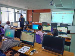 6. อบรมหลักสูตรสร้างยอดขายออนไลน์ ด้วยการตลาดยุคดิจิทัล สำหรับ SME วันที่ 14-15 มิถุนายน 2561 ณ ห้องปฏิบัติการคอมพิวเตอร์ ชั้น 7/1 อาคารศูนย์ภาษาและคอมพิวเตอร์ มหาวิทยาลัยราชภัฏกำแพงเพชร