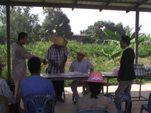 4. กิจกรรมอบรมเชิงปฏิบัติการการทำปุ๋ยคอกลดการใช้สารเคมี วันที่ 21 ธันวาคม 2561 ณ ศาลาเอนกประสงค์ชุมชนบ้านใหม่ศรีอุบล หมู่ที่ 8 ตำบลนิคมทุ่งโพธิ์ทะเล อำเภอเมืองกำแพงเพชร จังหวัดกำแพงเพชร