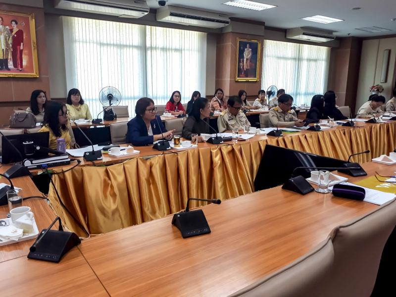 2. ประชุมเพื่อสร้างความเข้าใจ และรับทราบแนวทางการปฏิบัติงานตามโครงการยกระดับคุณภาพการเรียนรู้ฯ วันที่ 18 กุมภาพันธ์ 2562 ณ ห้องประชุมสภามหาวิทยาลัย ชั้น 8 อาคารเรียนรวมและอำนวยการ มหาวิทยาลัยราชภัฏกำแพงเพชร