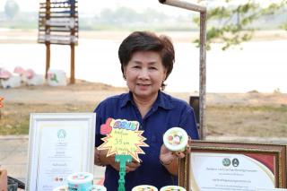 4. ลงพืันที่เก็บข้อมูลในโครงการส่งเสริมการตลาดออนไลน์ KPRU OTOP วันที่ 16 มีนาคม 2563 ณ กลุ่มแปรรูปอาหารชาววัง ต.นาโบสถ์ อ.วังเจ้า จ.ตาก