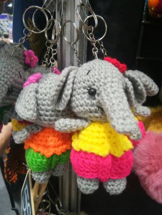 4. ลงพืันที่เก็บข้อมูลในโครงการส่งเสริมการตลาดออนไลน์ KPRU OTOP วันที่ 17 มีนาคม 2563 ณ มุมไหมบ้านก้อย ต.ถ้ำกระต่ายทอง อ.พรานกระต่าย จ.กำแพงเพชร