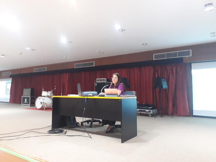 4. กิจกรรมประชุมอาจารย์ที่ปรึกษาโครงการจ้างงานประชาชนที่ได้รับผลกระทบจากสถานการณ์การระบาดของโรคติดเชื้อไวรัสโคโรน่า 2019 (COVID-19) วันที่ 13 พฤษภาคม พ.ศ.2563 ณ ห้องประชุมทองกวาว ชั้น 2 อาคารทีปังกรรัศมีโชติ มหาวิทยาลัยราชภัฏกำแพงเพชร
