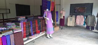 2. เตรียมความพร้อมและตรวจรับการประเมินเป็นหมู่บ้านต้นแบบเศรษฐกิจพอเพียงอยู่ที่ดีมีสุข วันที่ 15 มิถุนายน 2563  ณ กลุ่มผ้าทอศรีอุบล เทศบาลตำบลนิคมทุ่งโพธิ์ทะเล หมู่ที่ 8 ต.นิคมทุ่งโพธิ์ทะเล อ.เมือง จ.กำแพงเพชร