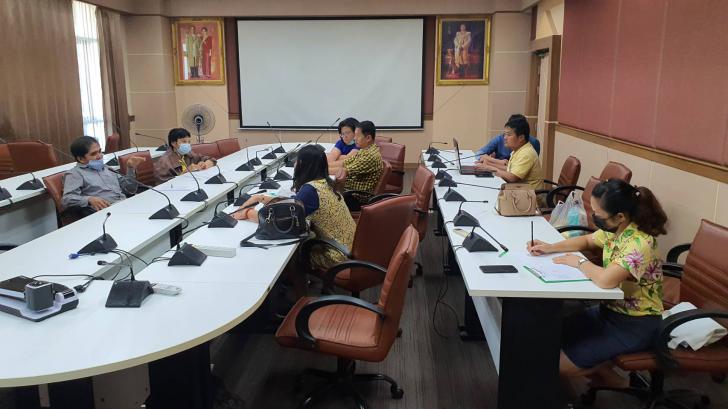 4. ประชุมวางแผนการดำเนินงานในพื้นที่ของศูนย์การเรียนรู้เกษตรตามหลักเศรษฐกิจพอเพียงให้เป็นศูนย์เรียนรู้แก่นักศึกษาและชุมชนท้องถิ่นอย่างแท้จริง วันที่ 14 ธันวาคม 2563 ณ ห้องประชุมดารารัตน์ ชั้น 4 อาคารเรียนรวมและอำนวยการ อาคาร 14