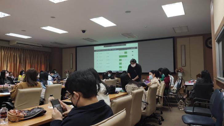 2. ประชุมชี้แจงเกี่ยวกับการคัดเลือกผู้มีสิทธิ์เข้ารับการจ้างงาน วันที่ 14 มกราคม 2564 ณ ห้องประชุมรวงผึ้ง ชั้น 8 อาคารเรียนรวมและอำนวยการ (อาคาร 14) มหาวิทยาลัยราชภัฏกำแพงเพชร และมหาวิทยาลัยราชภัฏกำแพงเพชร แม่สอด