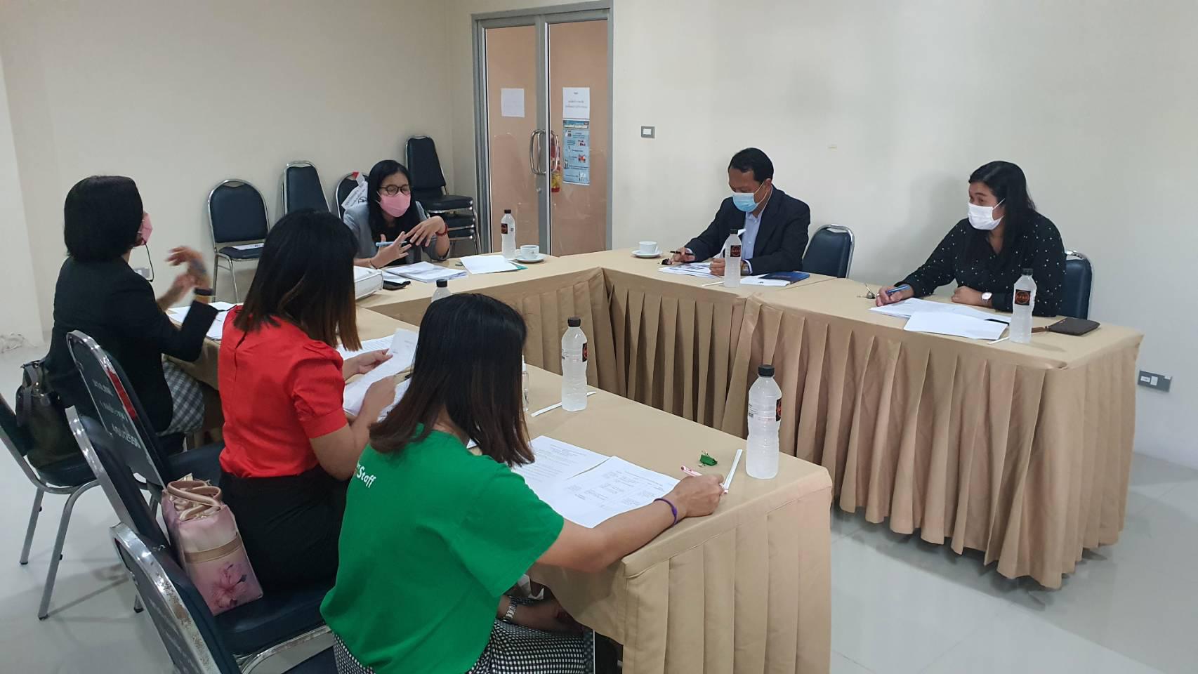 1. ประชุมคณะกรรมการประจำสำนักบริการวิชาการและจัดหารายได้ วันที่ 7 เมษายน 2564 ณ ห้องประชุม ชั้น 1 อาคาร KPRU HOME