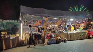 9. งานมหกรรมอาหารพื้นบ้าน เทศกาลกินก๋วยเตี๋ยว เที่ยวเมืองกำแพง ระหว่างวันที่ 8-12 ธันวาคม 2565 ณ บริเวณหน้าลานอนุรักษ์วัฒนธรรมไทย สิริจิตอุทยาน แม่น้ำปิง