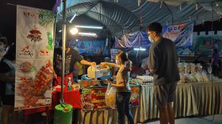 20. งานมหกรรมอาหารพื้นบ้าน เทศกาลกินก๋วยเตี๋ยว เที่ยวเมืองกำแพง ระหว่างวันที่ 8-12 ธันวาคม 2565 ณ บริเวณหน้าลานอนุรักษ์วัฒนธรรมไทย สิริจิตอุทยาน แม่น้ำปิง