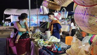 32. งานมหกรรมอาหารพื้นบ้าน เทศกาลกินก๋วยเตี๋ยว เที่ยวเมืองกำแพง ระหว่างวันที่ 8-12 ธันวาคม 2565 ณ บริเวณหน้าลานอนุรักษ์วัฒนธรรมไทย สิริจิตอุทยาน แม่น้ำปิง
