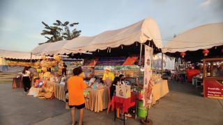 42. งานมหกรรมอาหารพื้นบ้าน เทศกาลกินก๋วยเตี๋ยว เที่ยวเมืองกำแพง ระหว่างวันที่ 8-12 ธันวาคม 2565 ณ บริเวณหน้าลานอนุรักษ์วัฒนธรรมไทย สิริจิตอุทยาน แม่น้ำปิง
