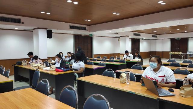 2. การนำเสนอโครงการย่อย (Proposal) ของนักศึกษามหาวิทยาลัยราชภัฏกำแพงเพชร วันที่ 14 กุมภาพันธ์ 2566 ณ ห้องประชุมกาสะลอง ชั้น 2 หอประชุมทีปังกรรัศมีโชติ มหาวิทยาลัยราชภัฏกำแพงเพชร และผ่านระบบออนไลน์