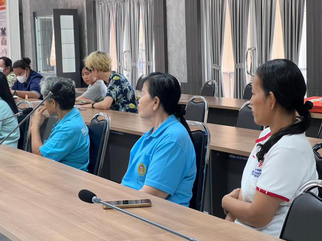 4. ประชุมลูกจ้างชั่วคราวประจำหน่วยงานสำนักบริการวิชาการและจัดหารายได้ เพื่อชี้แจง เรื่อง การต่อสัญญาจ้างลูกจ้างชั่วคราว ประจำปี 2567 วันที่ 8 กันยายน 2566 ณ ห้องประชุม อาคาร KPRU Home ชั้น 1 สำนักบริการวิชาการและจัดหารายได้