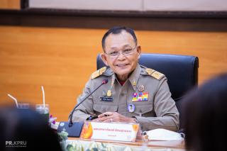 2. พลเอกดาว์พงษ์ รัตนสุวรรณ องคมนตรี ตรวจเยี่ยมมหาวิทยาลัยราชภัฏกำแพงเพชร ประจำปี พ.ศ. 2566 วันที่ 20 กันยายน 2566 ณ ห้องประชุมดาวเรือง ชั้น 9 อาคารเรียนรวมและอำนวยการ (อาคาร 14) มหาวิทยาลัยราชภัฏกำแพงเพชร