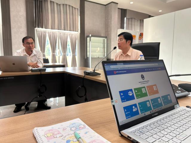 1. ประชุมการพิจารณาและนำเสนอระบบบริหารจัดการห้องพักและสถานที่ วันที่ 10 พฤศจิกายน 2566 ณ ห้องประชุม KPRU HOME สำนักบริการวิชาการและจัดหารายได้