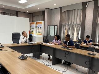 4. ประชุมหารือการพัฒนาเกษตรกรในจังหวัดร่วมกับมหาวิทยาลัยในโครงการมันสำปะหลังและการพัฒนาแหล่งน้ำบาดาล รวมถึงโครงการความร่วมมืออื่นๆ ในอนาคต วันที่ 1 ธันวาคม 2566 ณ ห้องประชุม KPRU HOME อาคารสำนักบริการวิชาการและจัดหารายได้ ชั้น 1 มหาวิทยาลัยราชภัฏกำแพงเพชร