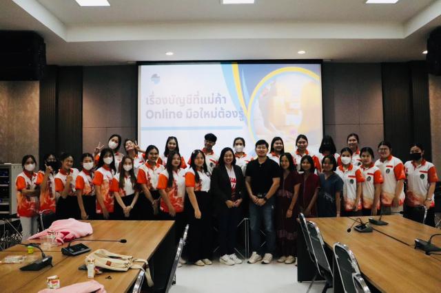 3. กิจกรรมโครงการพัฒนาและยกระดับผลิตภัณฑ์ชุมชน เพิ่มช่องทางการตลาด (KPRU OTOP) ทั้งออนไลน์และออฟไลน์ วันที่ 23-24 ธันวาคม 2566 ณ ห้องประชุม KPRU HOME อาคารสำนักบริการวิชาการและจัดหารายได้ ชั้น 1