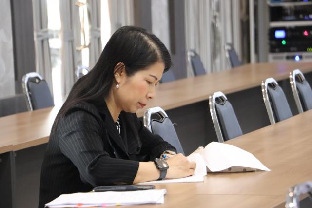 2. การประชุมถอดบทเรียนโครงการพลิกโฉมมหาวิทยาลัยราชภัฏกำแพงเพชร วันที่ 16 กุมภาพันธ์ 2567 ณ ห้องประชุม KPRU HOME สำนักบริการวิชาการและจัดหารายได้