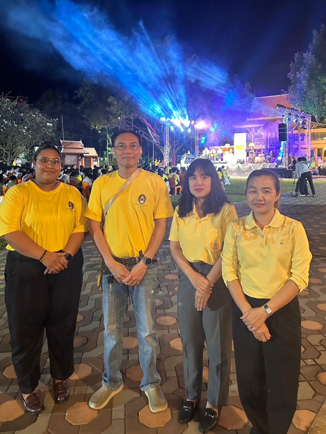 4. รับชมการแสดงดนตรีในสวน  H.M. Song อว.บรรเลงเพลงของพ่อ วันที่ 5 ธันวาคม 2567 ณ พิพิธภัณฑสถานจังหวัดกำแพงเพชรเฉลิมพระเกียรติ (พิพิธภัณฑ์เรือนไทย) สำนักศิลปะและวัฒนธรรม มหาวิทยาลัยราชภัฏกำแพงเพชร