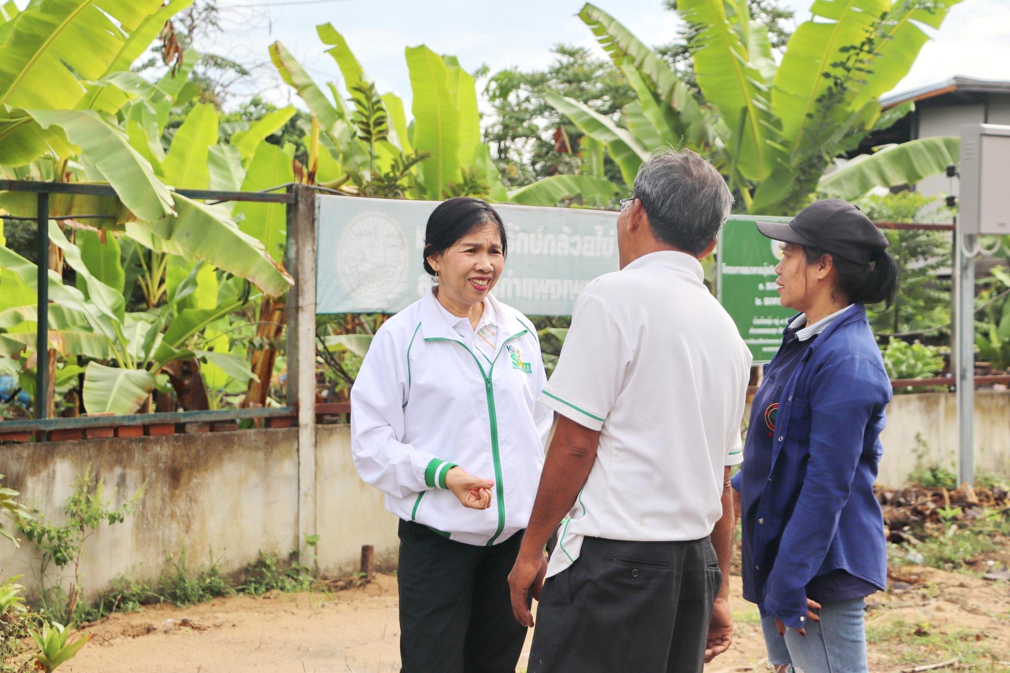 2. ลงพื้นที่ตำบลท่าพุทรา จังหวัดกำแพงเพชร เพื่อสำรวจการปรับปรุงพื้นที่จำหน่ายสินค้าจากกล้วยไข่แปลงใหญ่ และสำรวจพื้นที่เชื่อมโยงกกการท่องเที่ยวกับกล้วยไข่แปลงใหญ่ วันที่ 26 กุมภาพันธ์ 2568 ณ ตำบลท่าพุทรา จังหวัดกำแพงเพชร