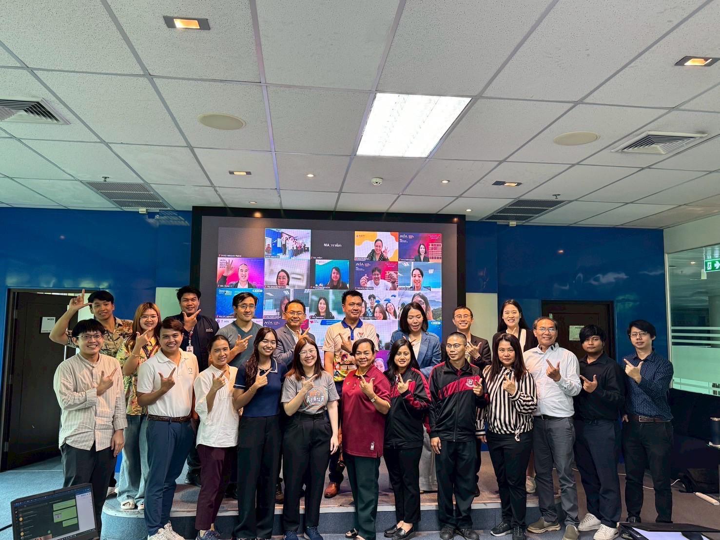 2. อบรมสร้างความเข้าใจเกณฑ์การประเมิน SROI และการใช้งานระบบ SROI Calculator วันที่ 9 เมษายน 2568 ณ สำนักงานนวัตกรรมแห่งชาติ (องค์การมหาชน)