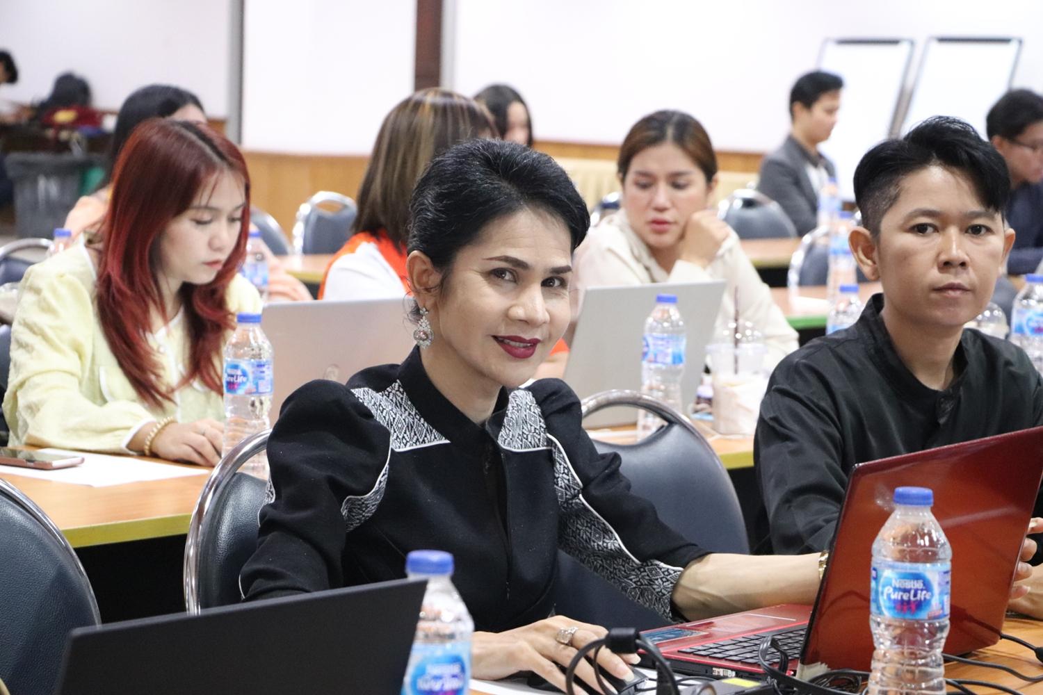 20. โครงการอบรมเชิงปฏิบัติการการวิเคราะห์และประเมินผลตอบแทนทางสังคม SROI ของโครงการตามยุทธศาสตร์การพัฒนาท้องถิ่น
