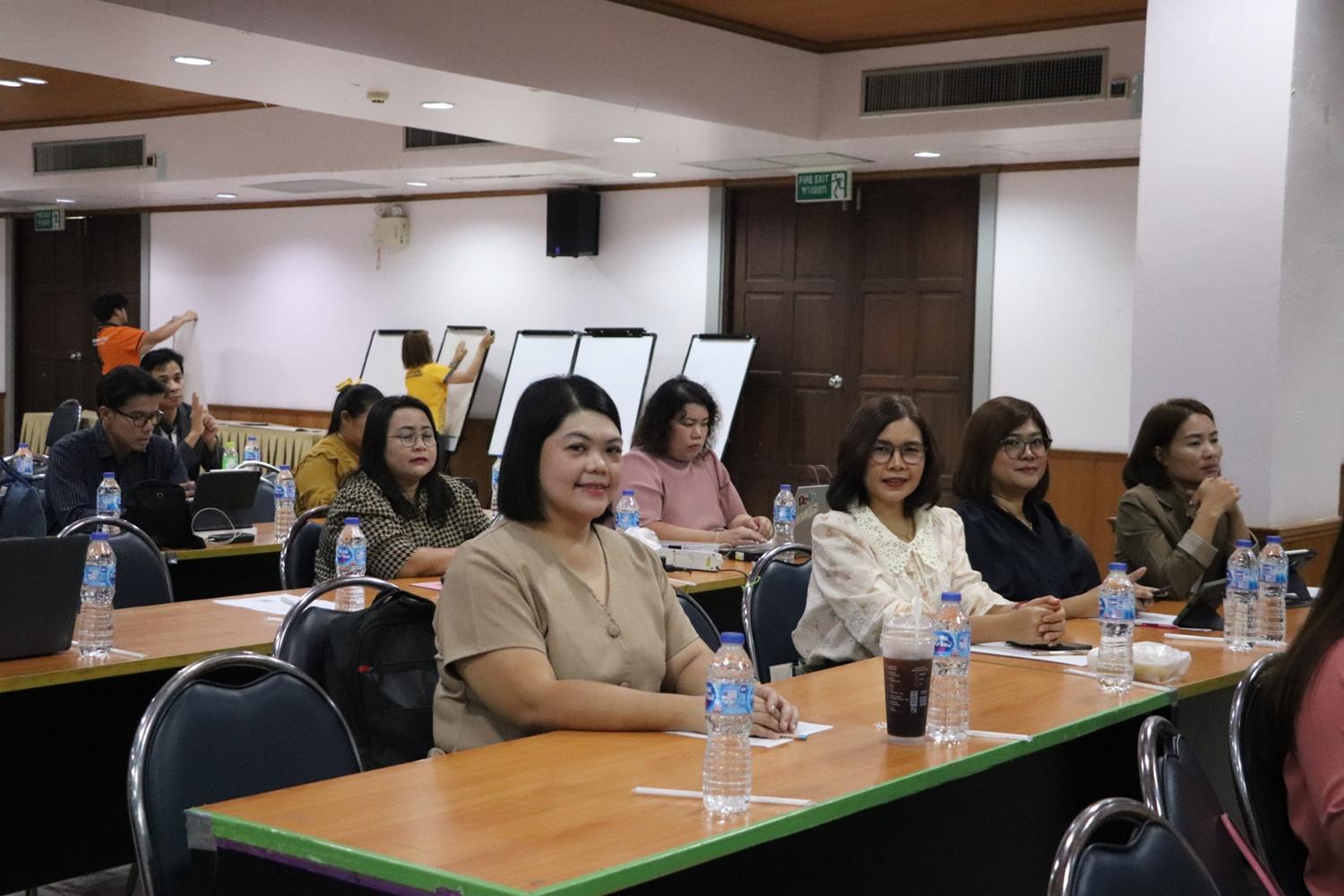 31. โครงการอบรมเชิงปฏิบัติการการวิเคราะห์และประเมินผลตอบแทนทางสังคม SROI ของโครงการตามยุทธศาสตร์การพัฒนาท้องถิ่น