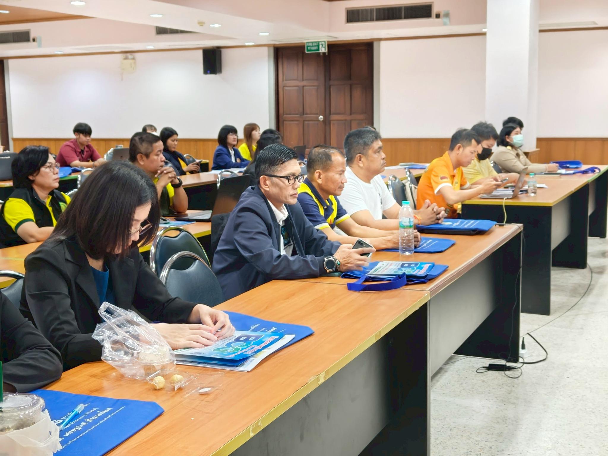 19. จัดอบรมการใช้แพลตฟอร์มออนไลน์ Low Carbon City Platform เพื่อการประเมินคาร์บอนฟุตพริ้นท์ (CFO) เมื่อวันที่ 23 มิถุนายน 2568