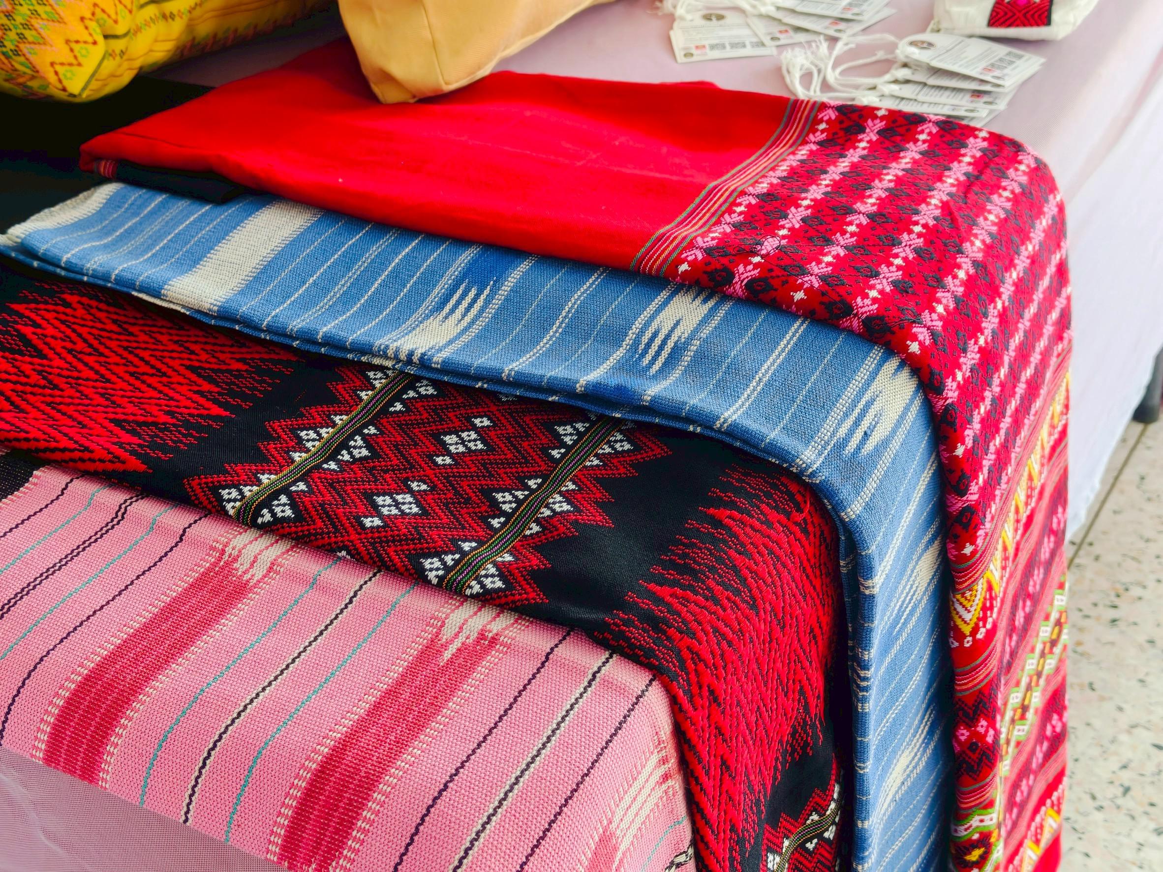 50. การนำเสนอผลสัมฤทธิ์ พร้อมทั้งเยี่ยมชมนิทรรศการ ณ บริเวณลานอเนกประสงค์ ชั้น 1 อาคารเรียนรวมและอำนวยการ (อาคาร 14) วันที่ 9 กันยายน 2568