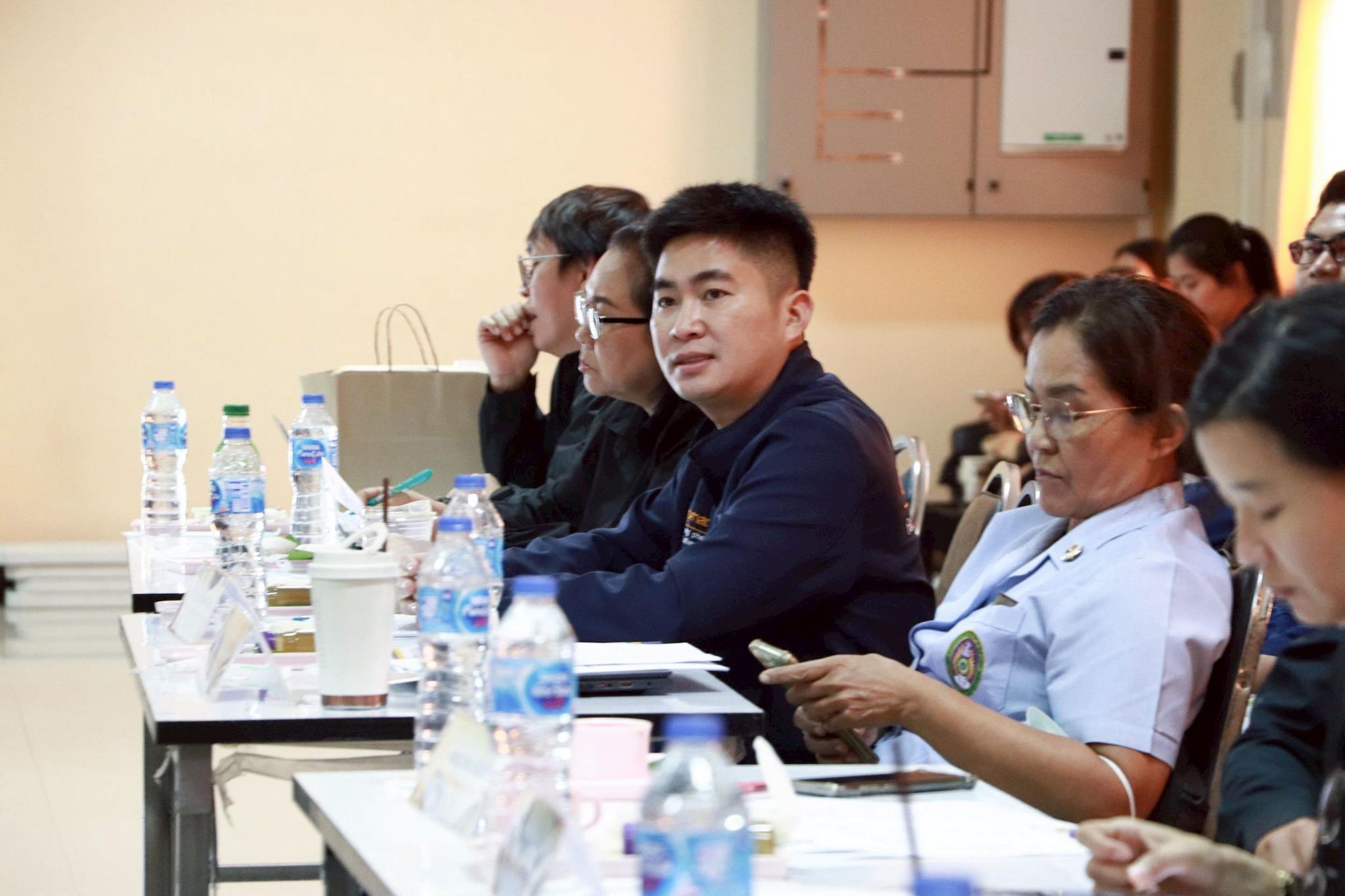 10. การประชุมปรึกษาหารือเกี่ยวกับการผลดำเนินงานโครงการยุทธศาสตร์มหาวิทยาลัยราชภัฏเพื่อการพัฒนาท้องถิ่น ประจำปีงบประมาณ 2568 และเพื่อวางแผนขับเคลื่อนโมเดลขจัดความยากจน ประจำปีงบประมาณ 2569 ณ ที่ว่าการอำเภอคลองขลุง วันที่ 28 ตุลาคม 2568