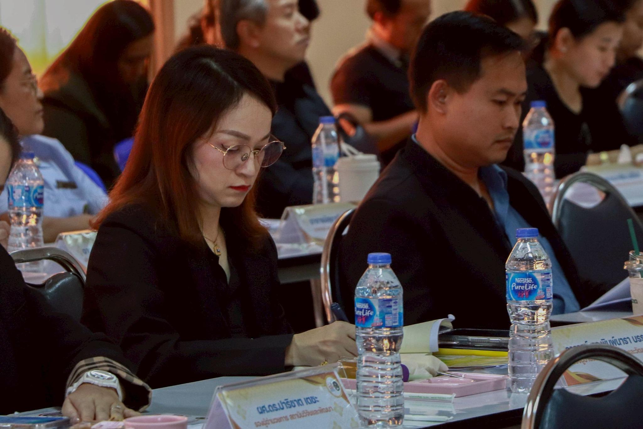 24. การประชุมปรึกษาหารือเกี่ยวกับการผลดำเนินงานโครงการยุทธศาสตร์มหาวิทยาลัยราชภัฏเพื่อการพัฒนาท้องถิ่น ประจำปีงบประมาณ 2568 และเพื่อวางแผนขับเคลื่อนโมเดลขจัดความยากจน ประจำปีงบประมาณ 2569 ณ ที่ว่าการอำเภอคลองขลุง วันที่ 28 ตุลาคม 2568