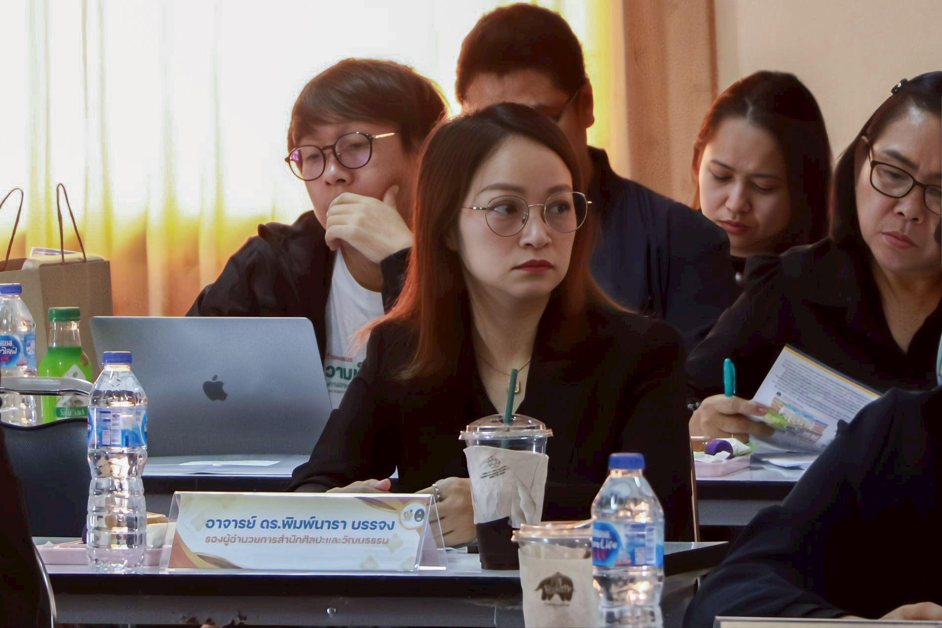 38. การประชุมปรึกษาหารือเกี่ยวกับการผลดำเนินงานโครงการยุทธศาสตร์มหาวิทยาลัยราชภัฏเพื่อการพัฒนาท้องถิ่น ประจำปีงบประมาณ 2568 และเพื่อวางแผนขับเคลื่อนโมเดลขจัดความยากจน ประจำปีงบประมาณ 2569 ณ ที่ว่าการอำเภอคลองขลุง วันที่ 28 ตุลาคม 2568