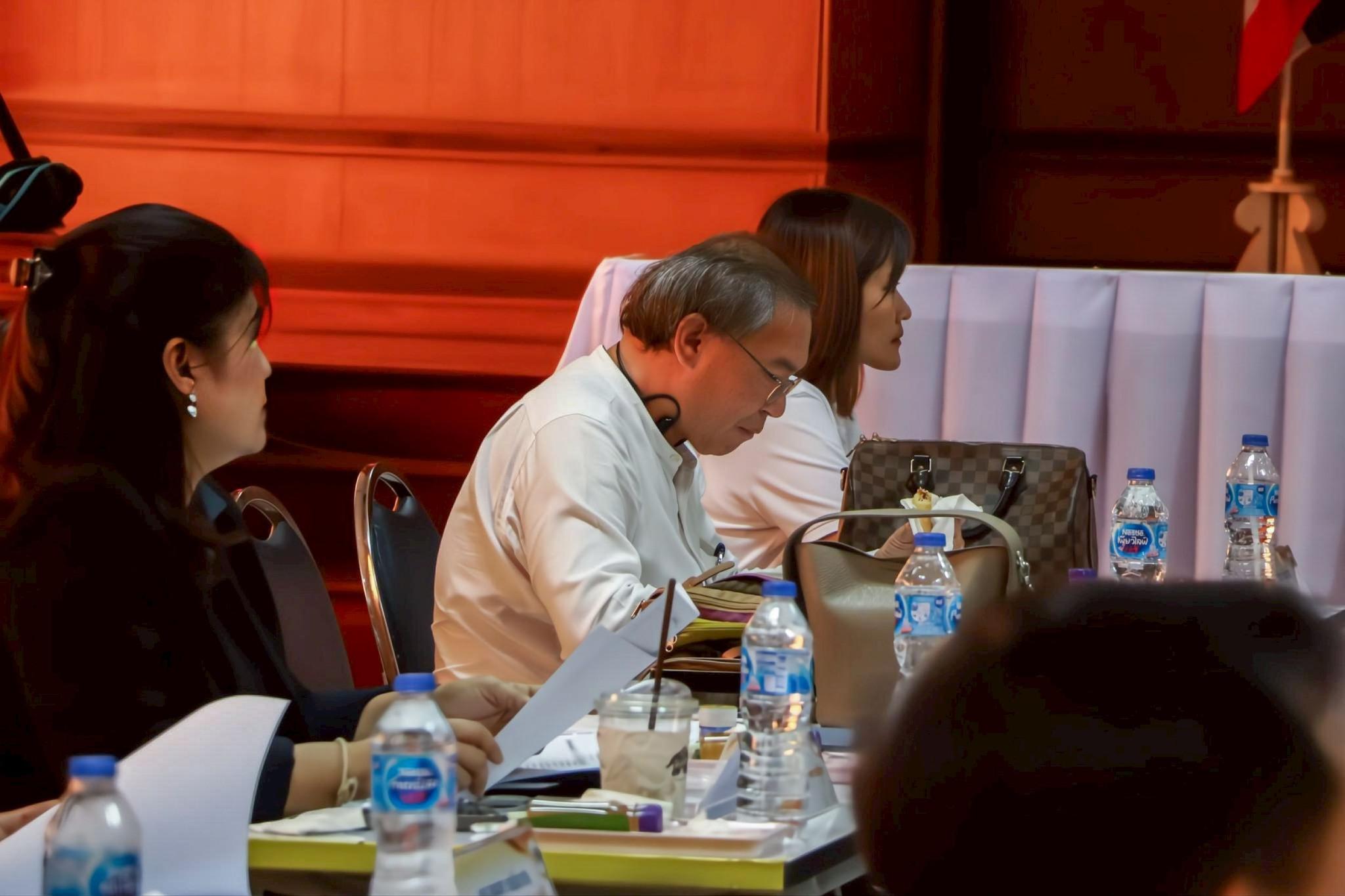 43. การประชุมปรึกษาหารือเกี่ยวกับการผลดำเนินงานโครงการยุทธศาสตร์มหาวิทยาลัยราชภัฏเพื่อการพัฒนาท้องถิ่น ประจำปีงบประมาณ 2568 และเพื่อวางแผนขับเคลื่อนโมเดลขจัดความยากจน ประจำปีงบประมาณ 2569 ณ ที่ว่าการอำเภอคลองขลุง วันที่ 28 ตุลาคม 2568