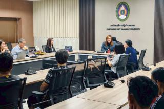 6. การประชุมบุคลากรสำนักบริการวิชาการและจัดหารายได้ ณ ห้องประชุมอาคาร LPC วันที่ 30 ตุลาคม 2568