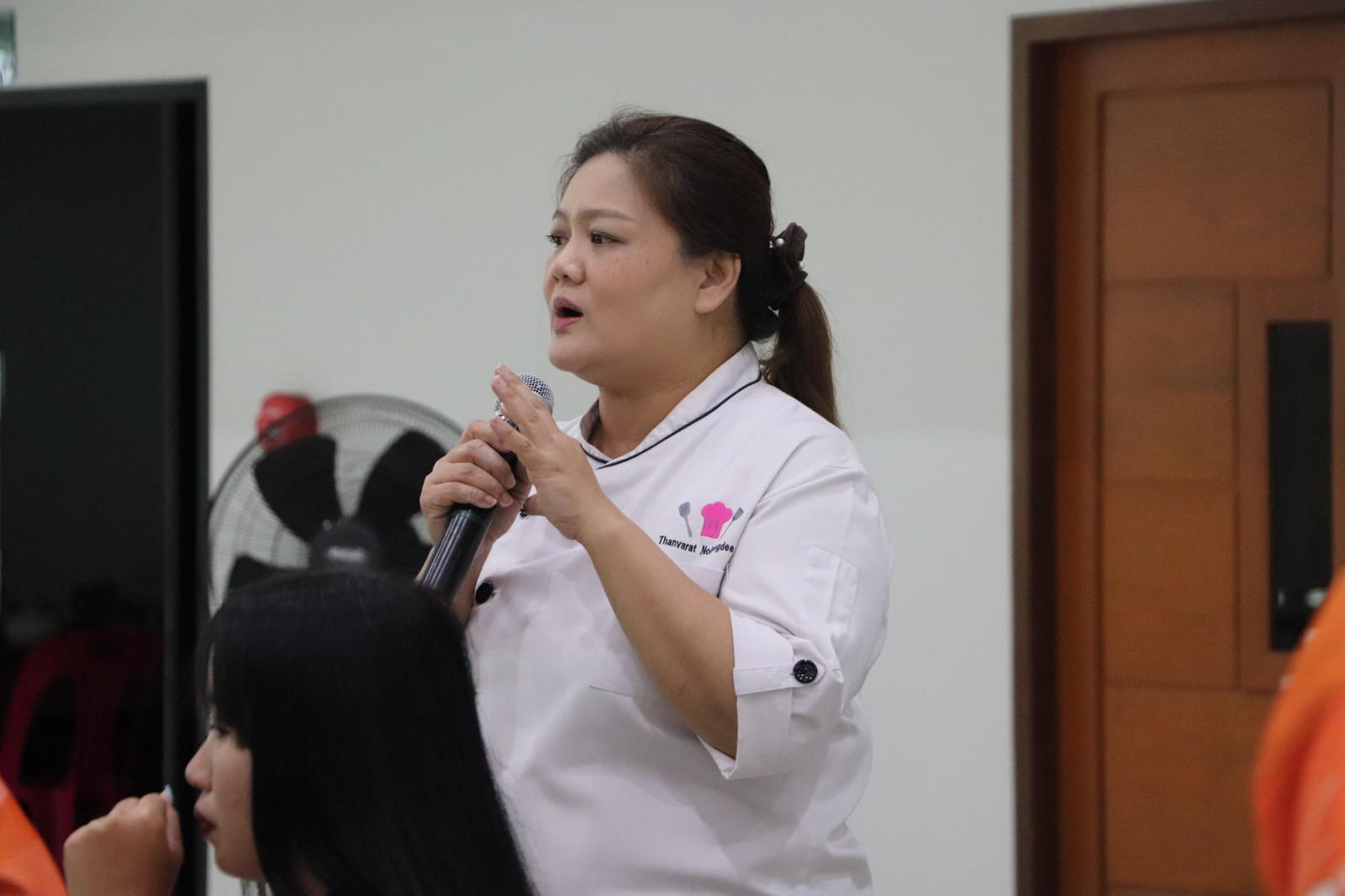 48. ครงการอบรมเชิงปฏิบัติการอาชีพที่ 2 อาชีพทำคุกกี้ข้าวโอ๊ต