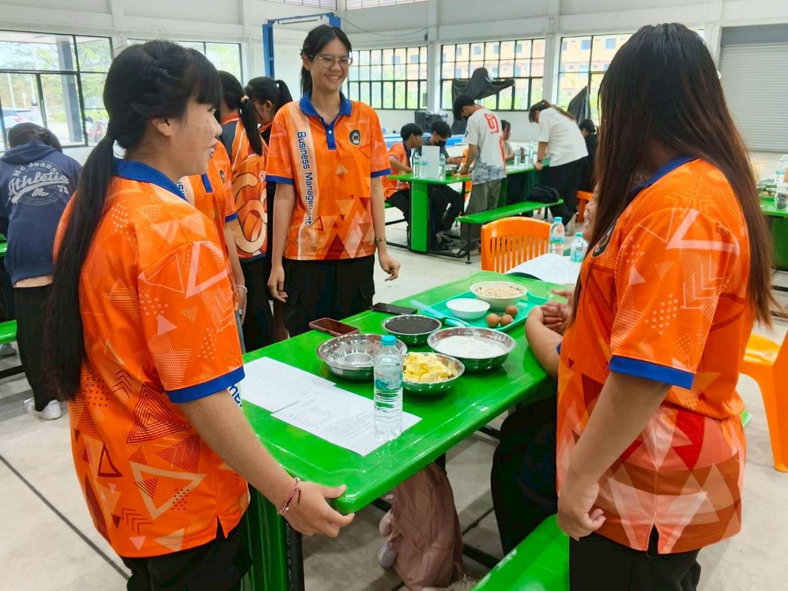 113. ครงการอบรมเชิงปฏิบัติการอาชีพที่ 2 อาชีพทำคุกกี้ข้าวโอ๊ต