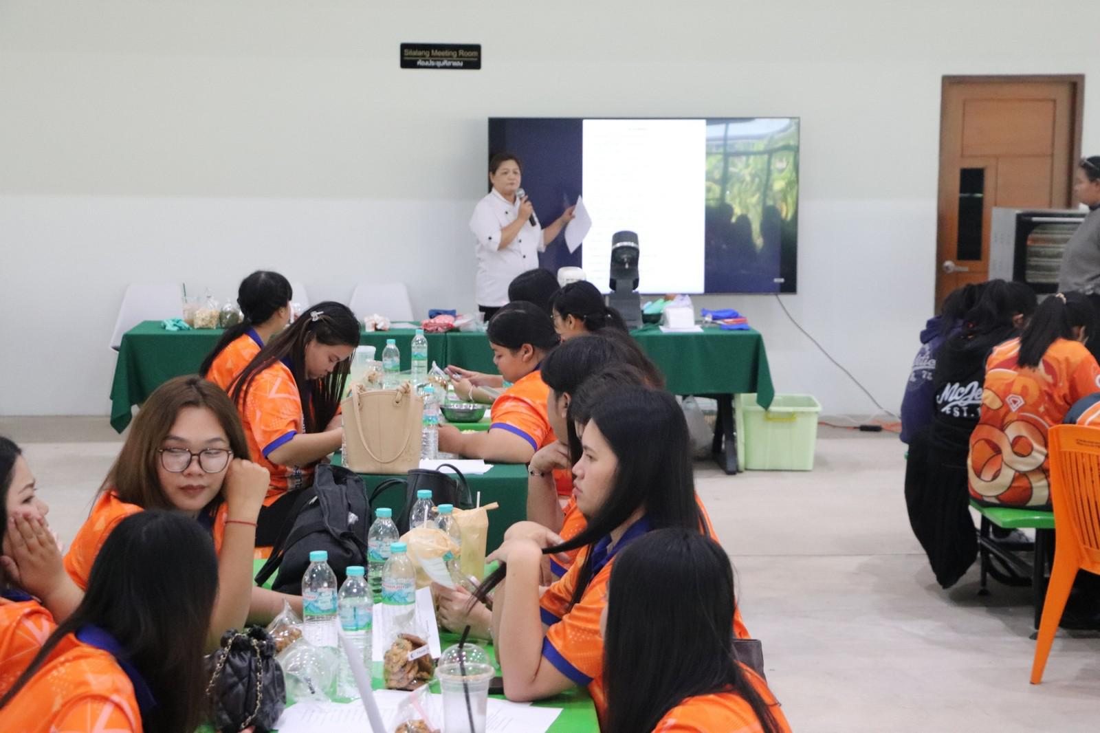 151. ครงการอบรมเชิงปฏิบัติการอาชีพที่ 2 อาชีพทำคุกกี้ข้าวโอ๊ต