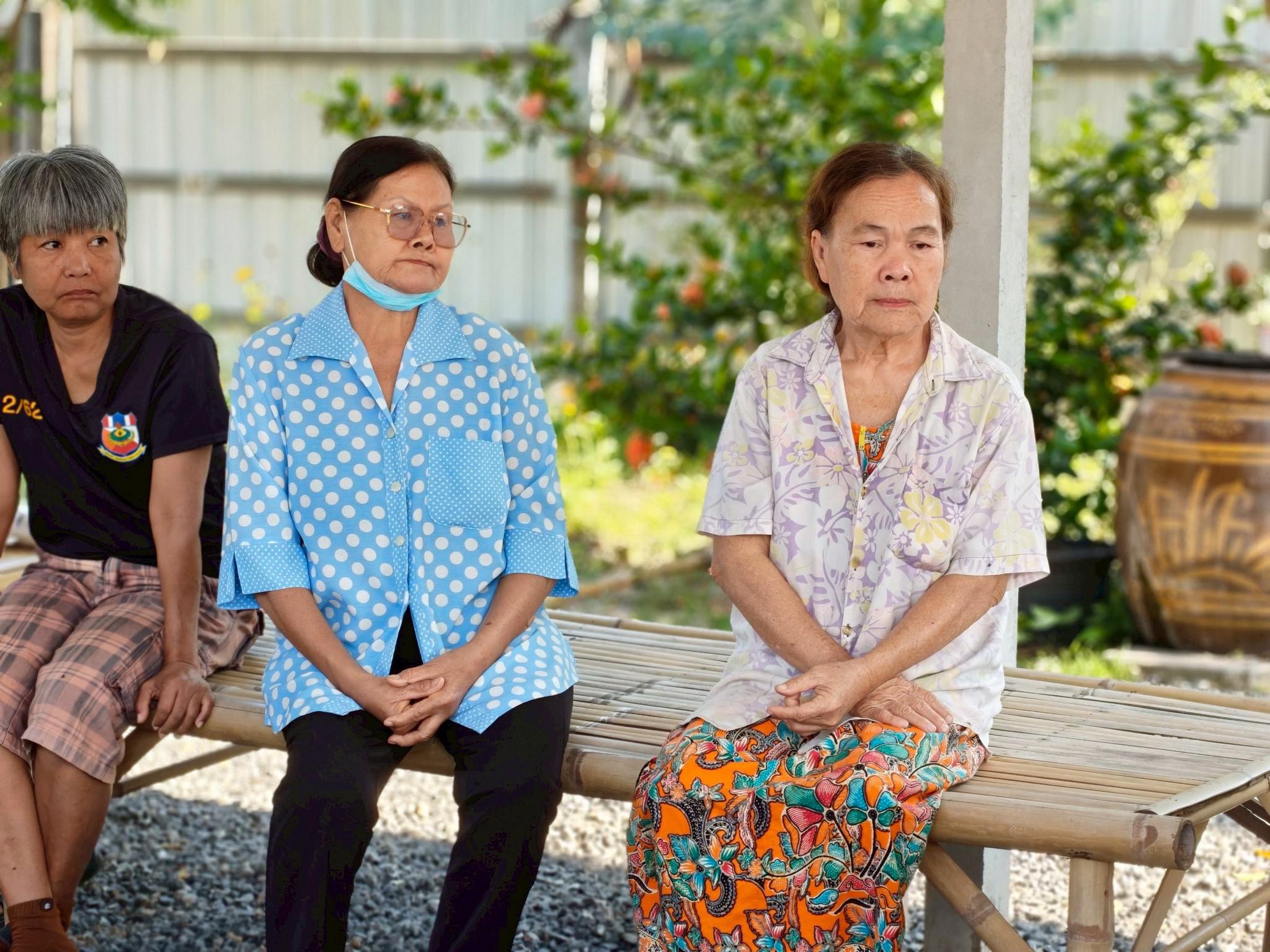 23. อบรมเชิงปฏิบัติการการทำแมกเนทติดตู้เย็นจากผ้ามัดย้อม