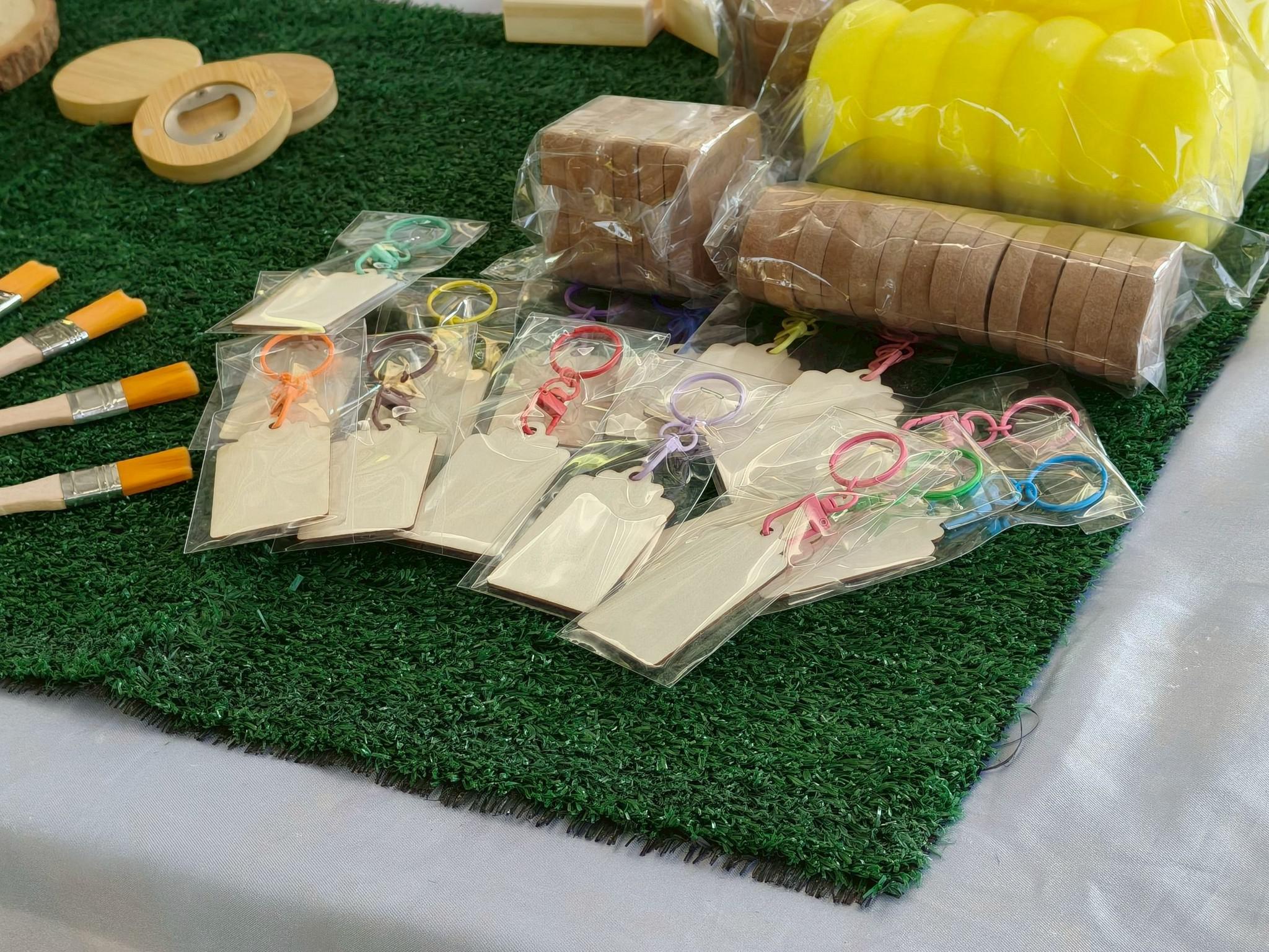 25. อบรมเชิงปฏิบัติการการทำแมกเนทติดตู้เย็นจากผ้ามัดย้อม