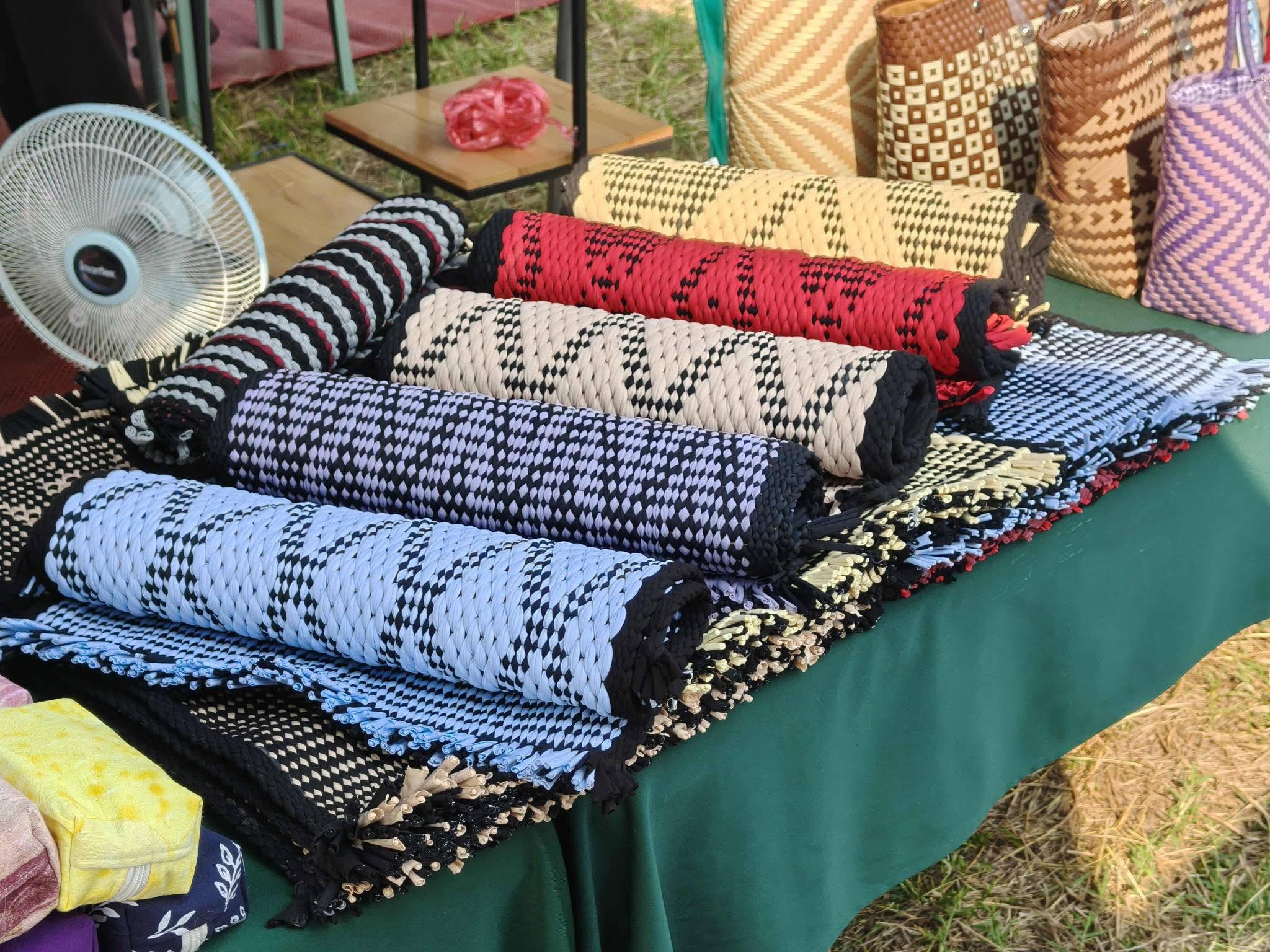 3. นิทรรศการและจำหน่ายสินค้า ภายใต้ตลาดสีเขียว ถนนคนเดิน KPRU Green Ping วันที่ 14–15 กุมภาพันธ์ 2569 ณ วิทยาลัยเกษตรและเทคโนโลยีกำแพงเพชร