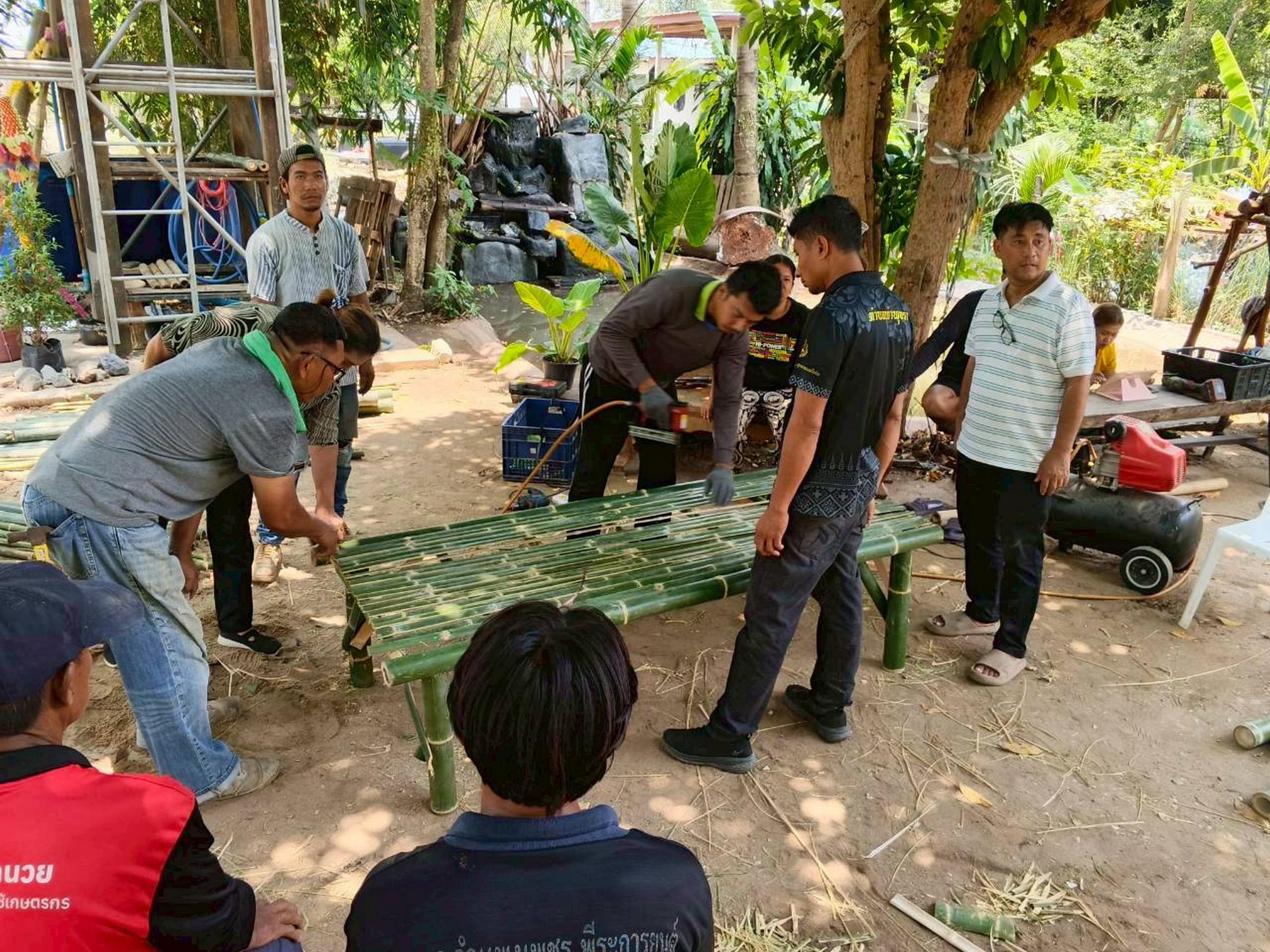 13. อบรมฝึกปฏิบัติการทำแคร่ไม้ไผ่ วันที่ 21 เมษายน 2569