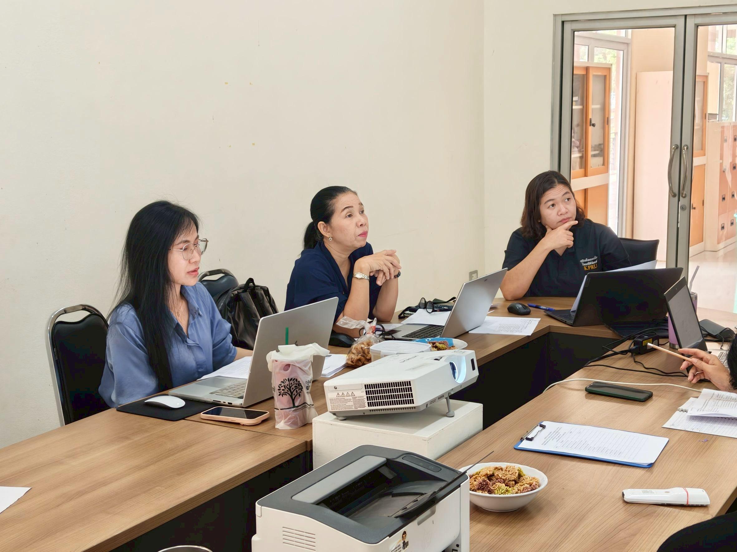 1. การประชุมเชิงปฏิบัติการ ทบทวนแผนกลยุทธ์ สำนักบริการวิชาการและจัดหารายได้ ประจำปี 2566 - 2570 (ฉบับปรับปรุง 2570) วันที่ 21 พฤษภาคม 2569  ณ ห้องประชุม ชั้น 1 ตึก KPRU HOME