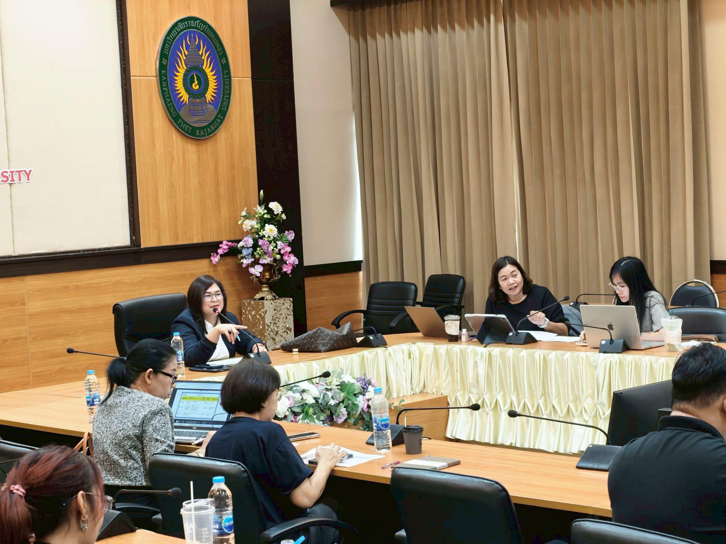 10. KPRU เดินหน้าขับเคลื่อนพันธกิจ ปั้น “นักจัดการการพัฒนาเชิงพื้นที่ (ADM)" รุ่น 1 ดัน 8 เสาหลัก พลิกโฉมชุมชนอย่างยั่งยืน วันที่ 26 พฤษภาคม 2569 ณ ห้องประชุมดาวเรือง ชั้น 9 อาคารเรียนรวมและอำนวยการ